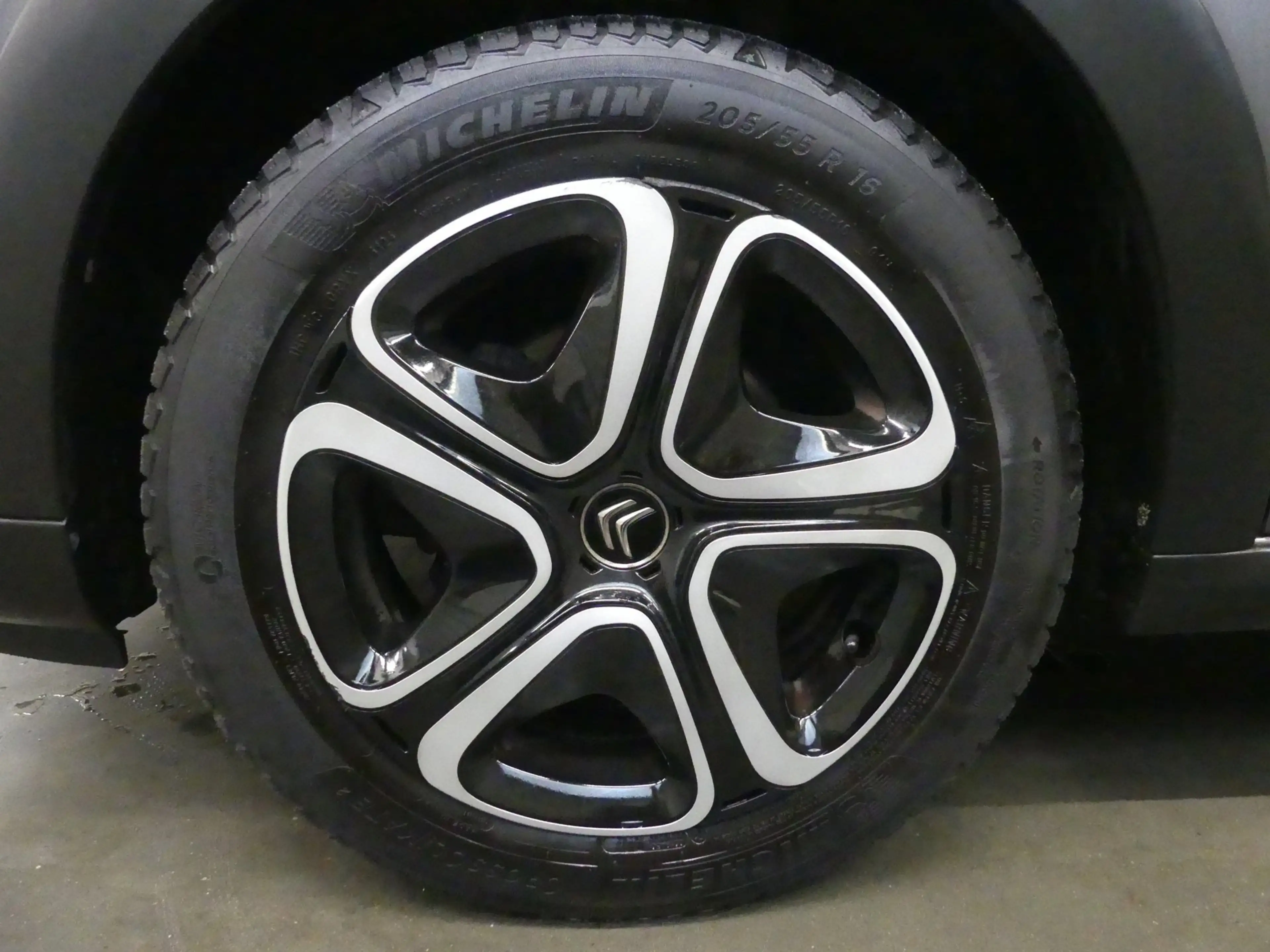Citroen C3 1.2 PureTech Feel - Mooie Auto - Keurig Onderhoude — photo 12