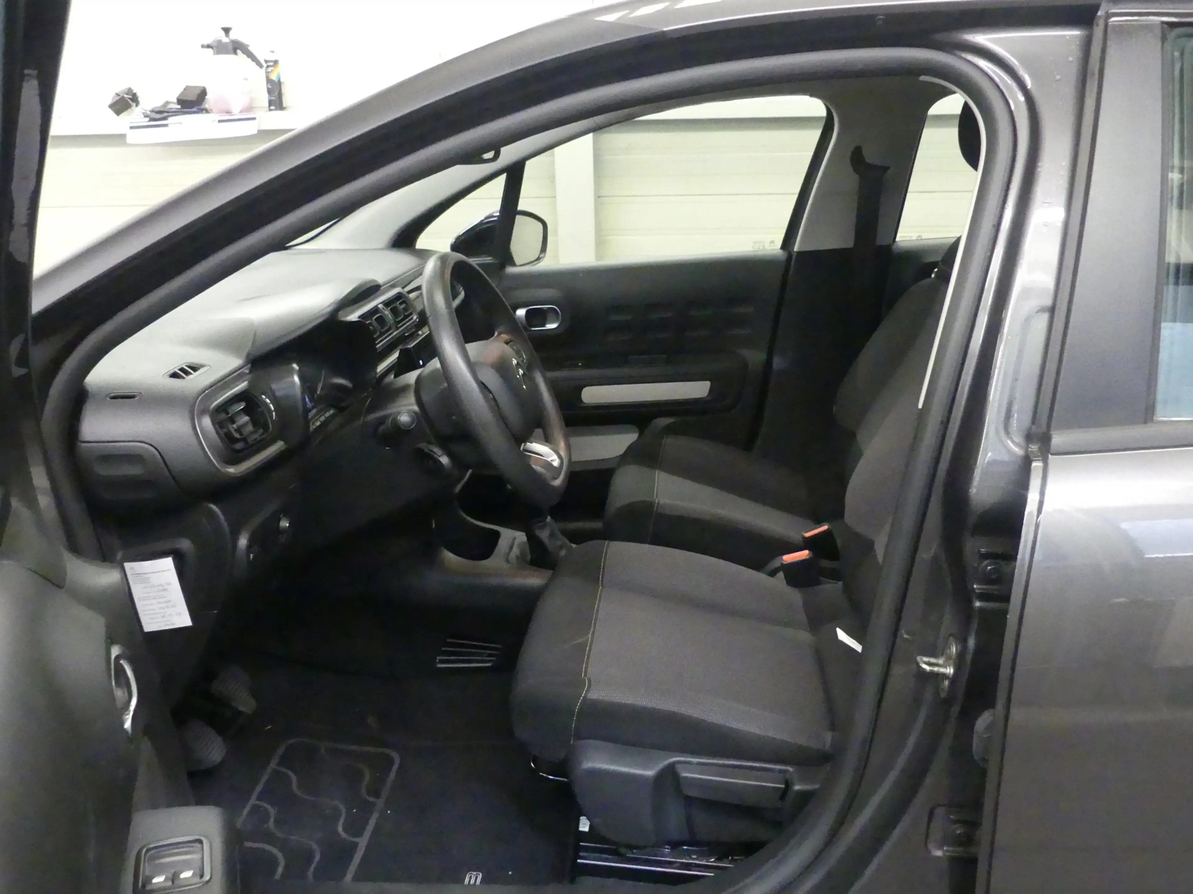 Citroen C3 1.2 PureTech Feel - Mooie Auto - Keurig Onderhoude — photo 2