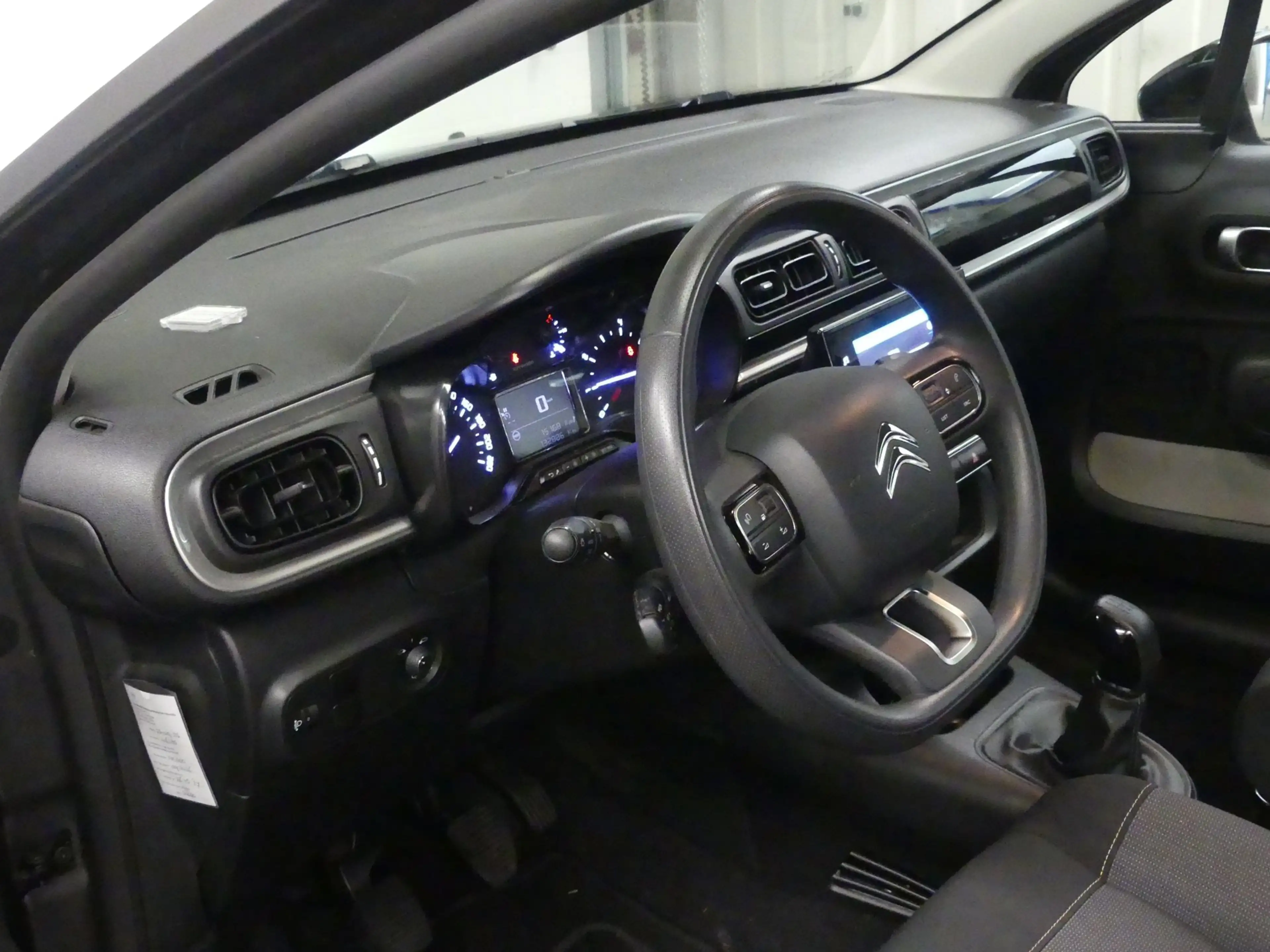 Citroen C3 1.2 PureTech Feel - Mooie Auto - Keurig Onderhoude — photo 8