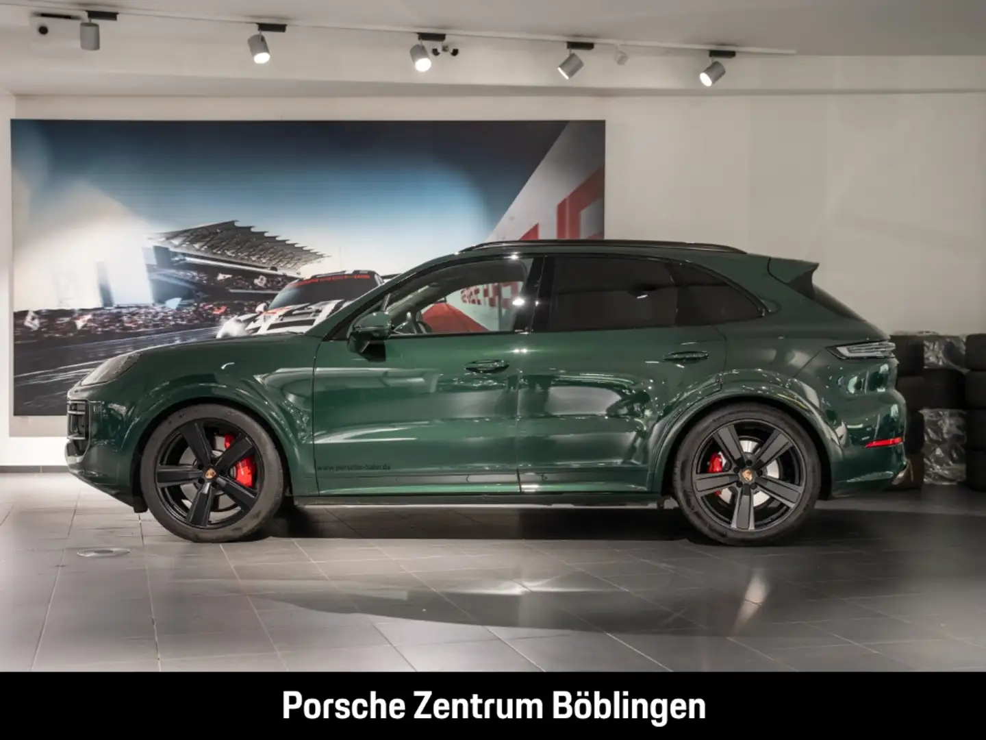 Porsche Cayenne GTS Burmester Clubleder Nachtsicht HUD Grün - 2