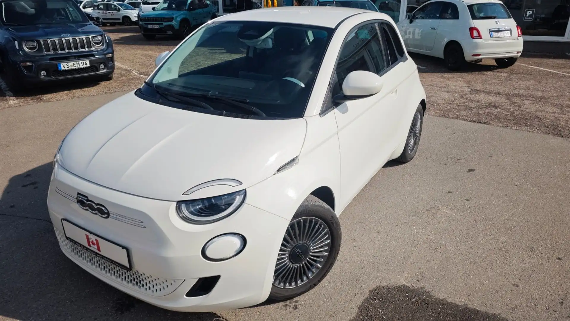 Fiat 500e 500 e Icon, Navi, Winterpaket, Alufelgen, LED Weiß - 2