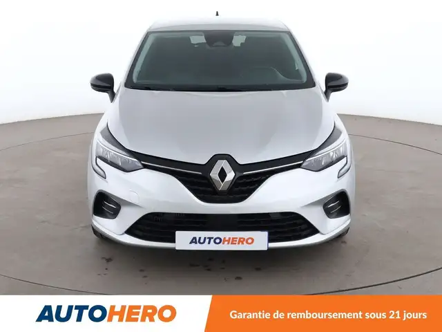 Renault Clio view 9