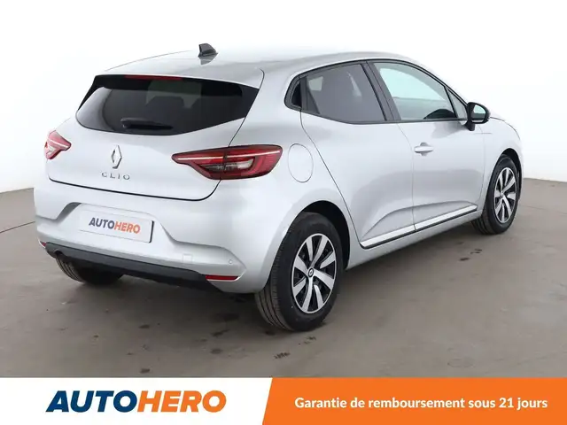 Renault Clio view 6