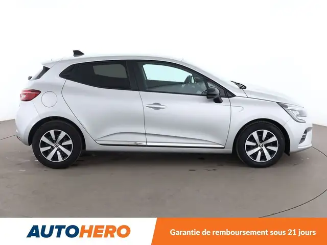 Renault Clio view 7