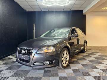 2.0 TDI 140 DPF Ambiente / Garantie 12 mois ( Radar, Sieges chauffants, Phares auto... )