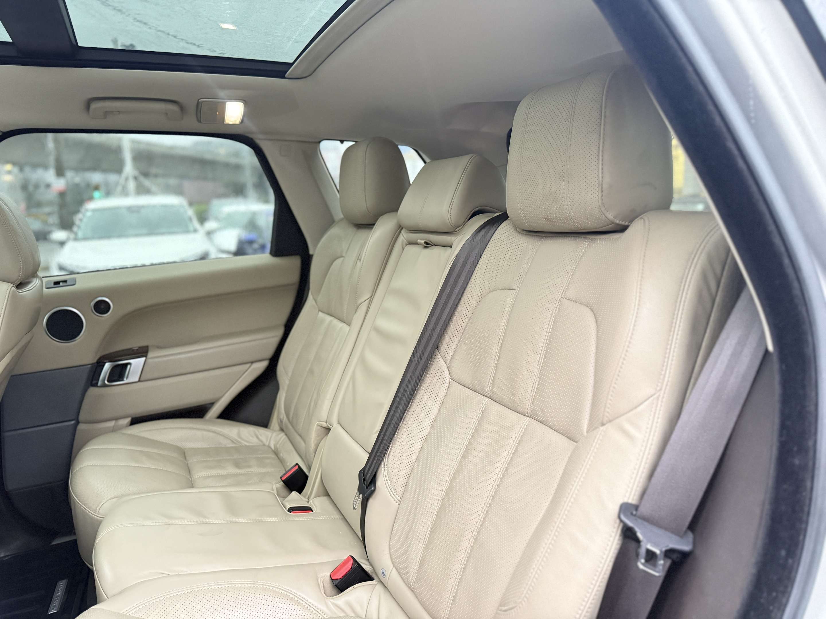 2014 Land Rover Range Rover Sport 4WD 4dr HSE thumb 18