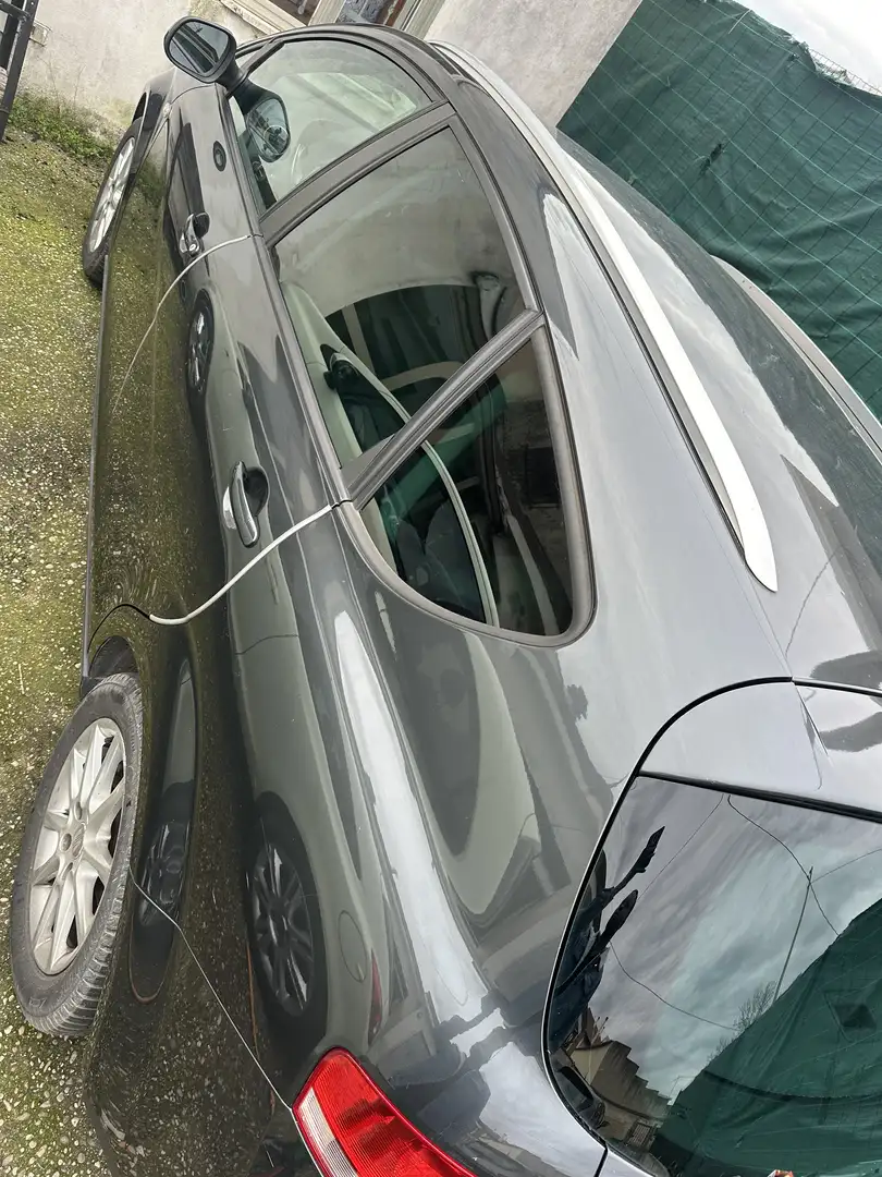 SEAT Altea XL 1.6 Reference bi-fuel - 1