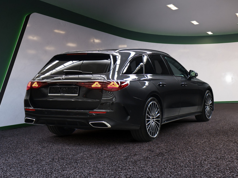 Mercedes-Benz E 450 d 4M T AMG Line NIGHT AHK STANDHZ. ACC — photo 5