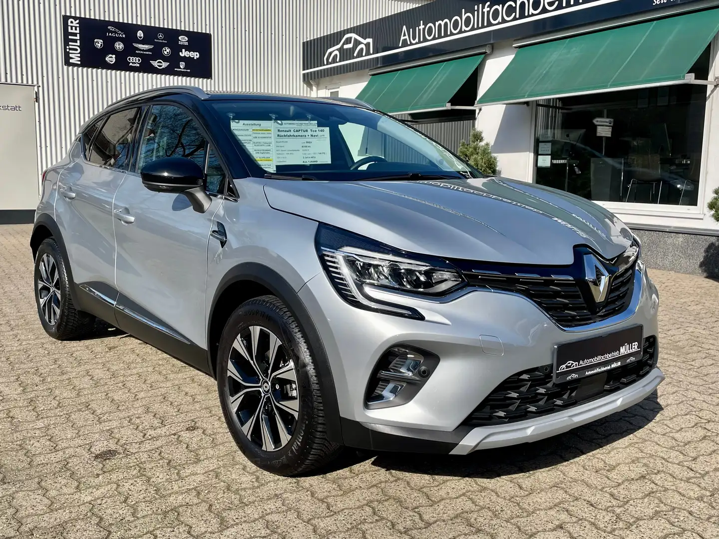 Renault Captur TCE 140+Kamera+DIG.COCKPIT+Navi+CARPLAY+Lenkradhzg Argent - 1