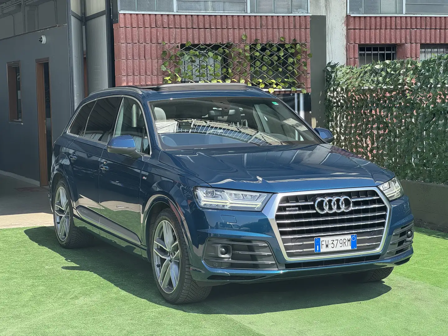 Audi Q7 3.0 tdi Sport Plus quattro 7p.ti tiptronic - 2