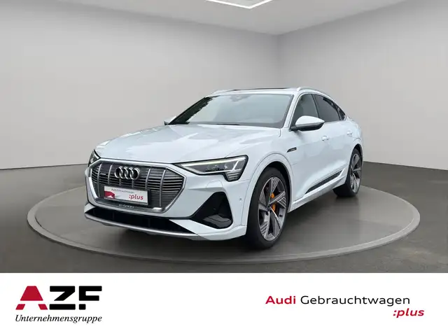 Audi e-tron 55 qu. S line AHK+NAVI+PANO