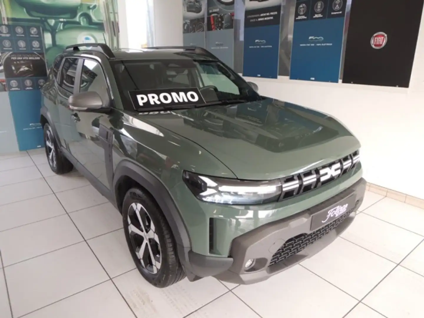 Dacia Duster Tce 130 CV MHEV Journey Grün - 2