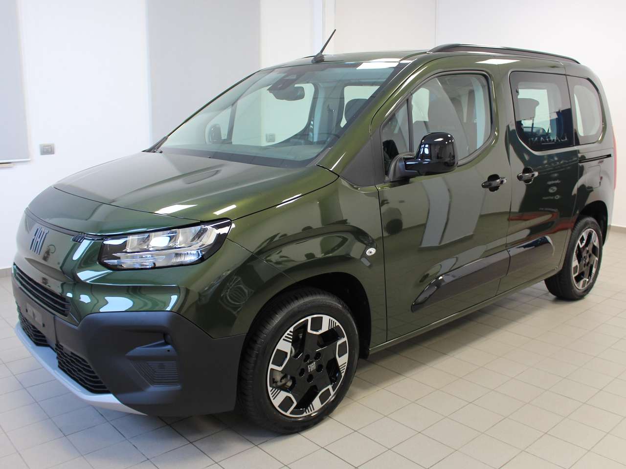 Fiat Doblo 1.5 d 100cv MT6 Icon