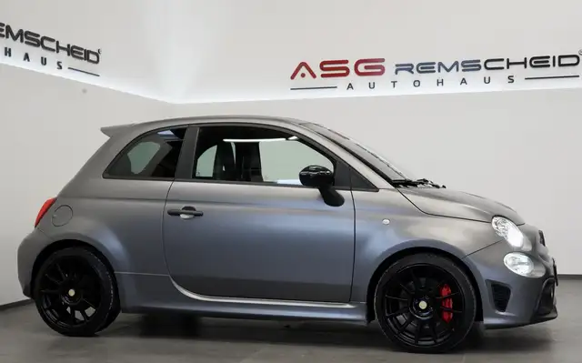 Abarth 595 view 6