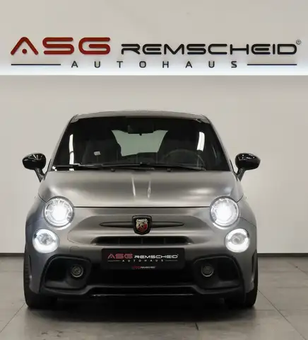 Abarth 595 view 4