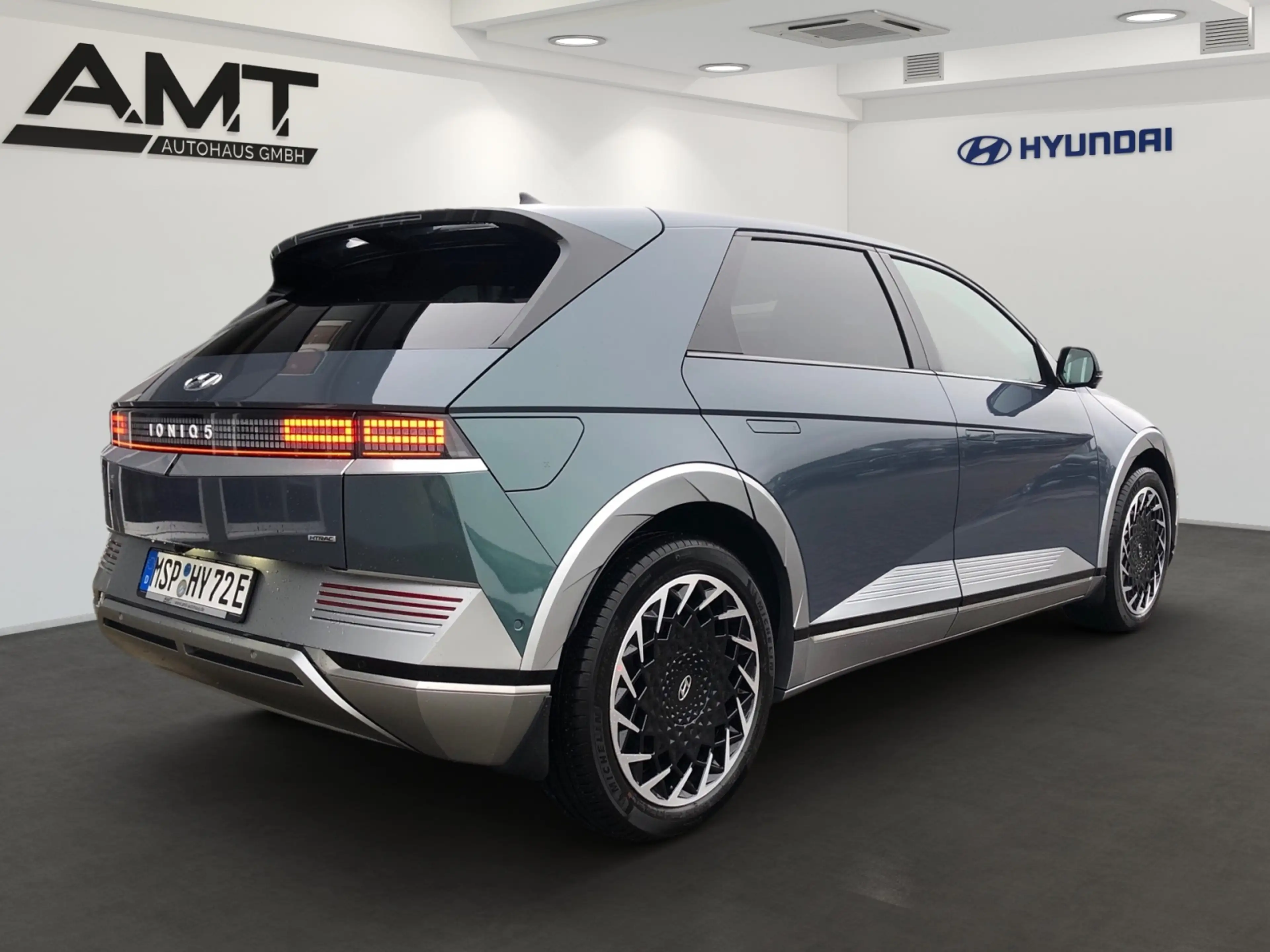 Hyundai IONIQ 5 IONIQ 77,4kWh Allrad VIKING/Headup/360°/20"Felge — photo 3