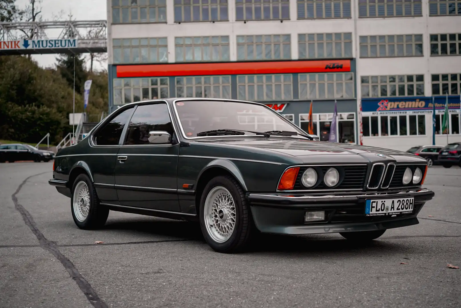 BMW 635 635CSi - 1