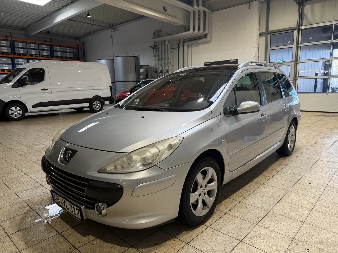 Peugeot 307 SW 110 - 1