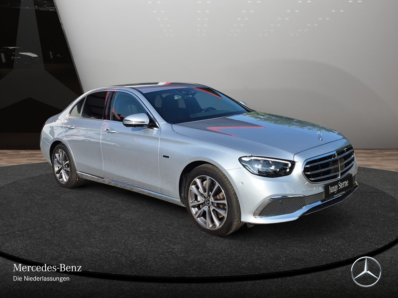 Mercedes-Benz E 300 e EXCLUSIVE+360+LED+FAHRASS+HUD+SITZKLIMA+TV — photo 5