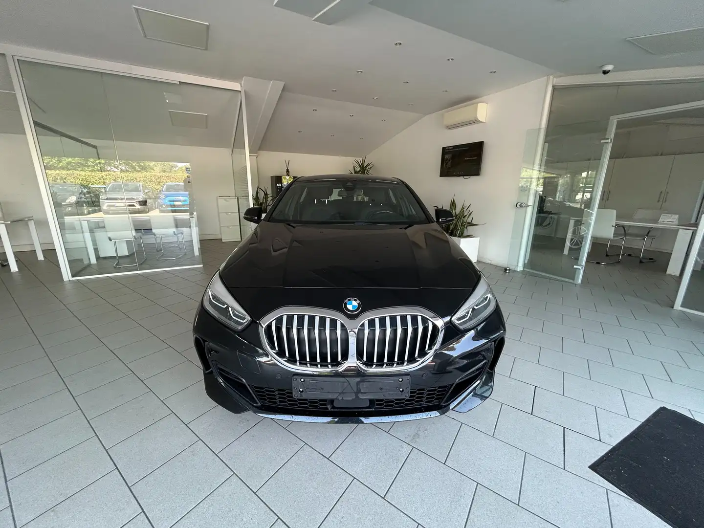 BMW 118 118i Sport 140cv M-Sport F40 Nero - 2