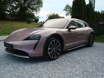 4S Cross Turismo Performance Plus Voll 1-Hand