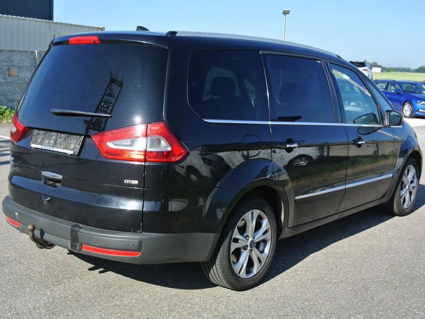 Ford Galaxy 2.0 TDCi Aut. Titanium  *7-Sitze * Getriebe defekt Schwarz - 2