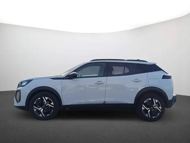 Peugeot 2008 view 4