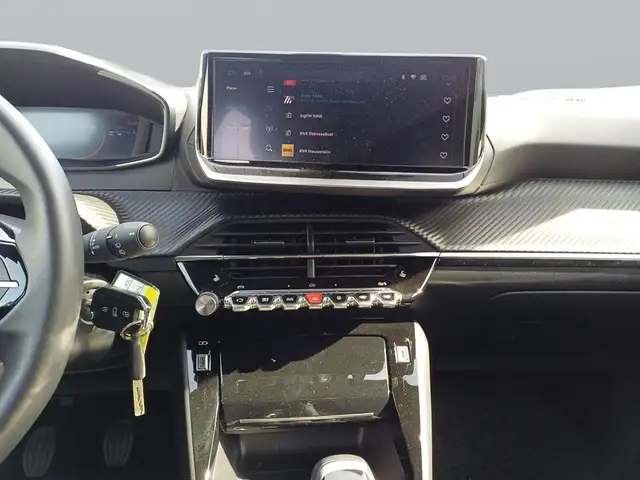 Peugeot 2008 view 12