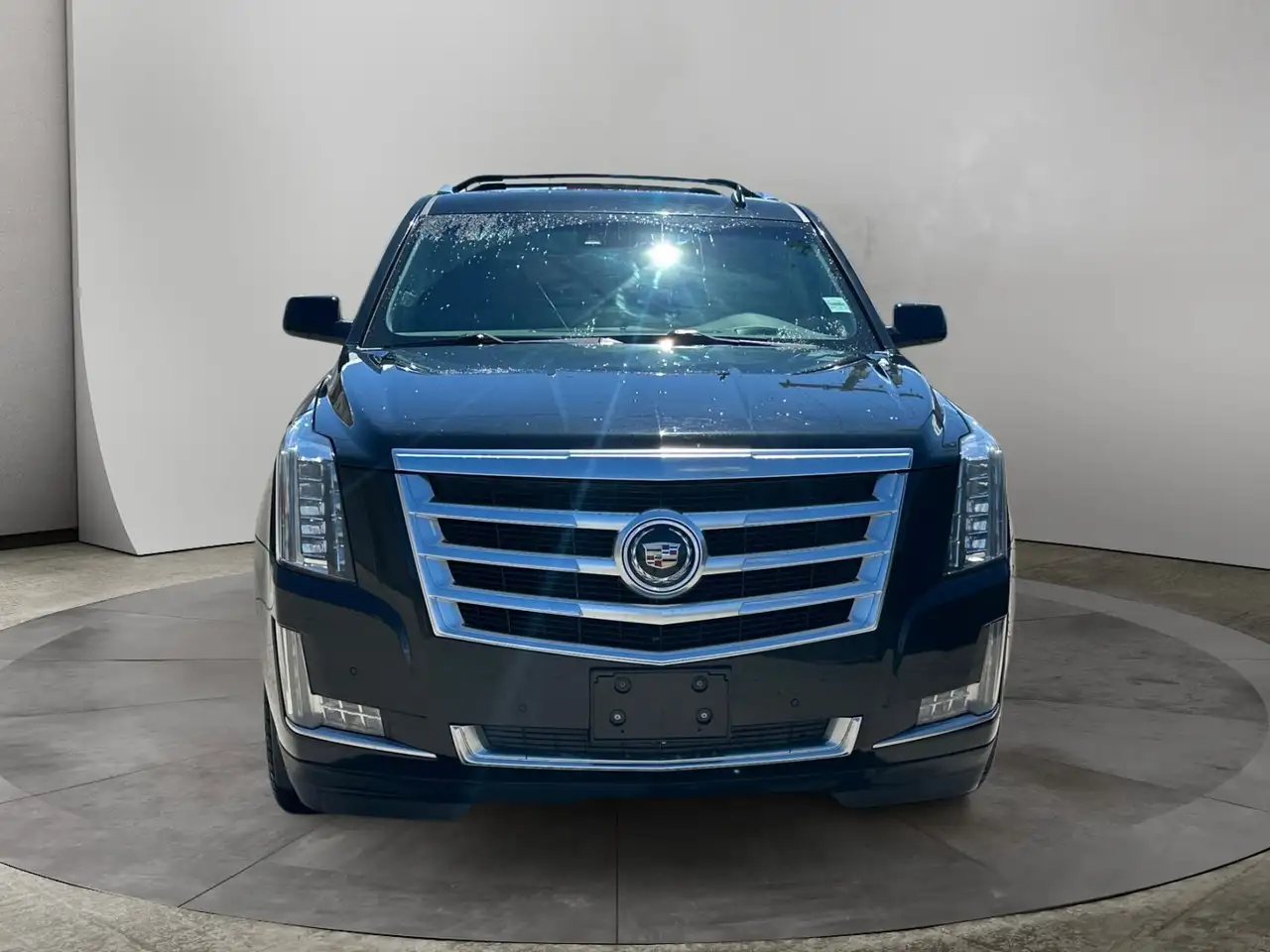 Cadillac Escalade снимка Cadillac Escalade