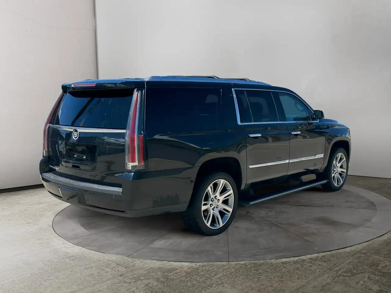 Cadillac Escalade снимка Cadillac Escalade