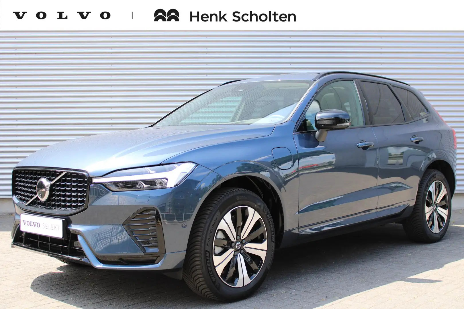 Volvo XC60 T6 Automaat Plug-in hybrid AWD Plus Dark | Trekhaa Blu/Azzurro - 1