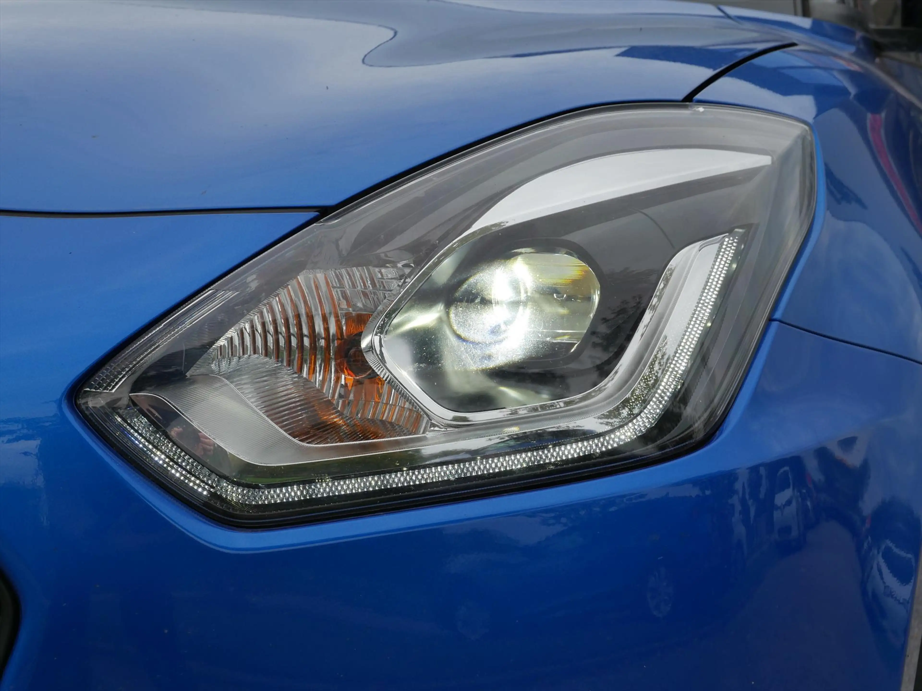 Suzuki Swift 1.2 DualJet 83pk Smart Hybrid S&S Select | Two-ton — photo 15