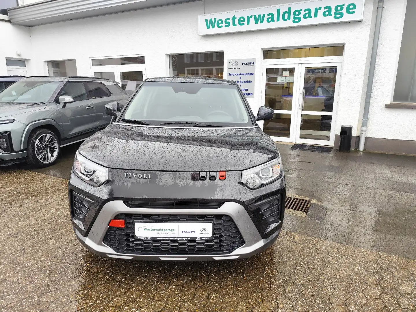 KGM Tivoli Essential, 163PS, Navi, Alus, Touch uvm.. Negro - 2