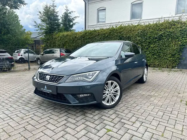 SEAT Leon 1.5 TSI Xcellence LED*ACC*PDC*LANE*AHK*17"