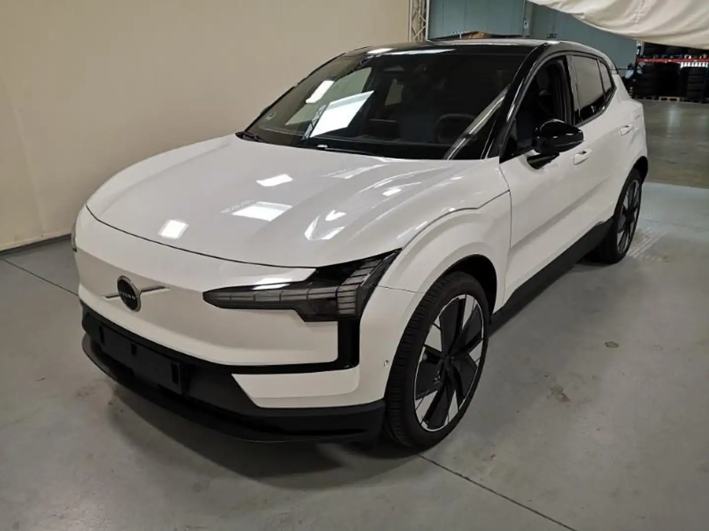 Volvo EX30 Ultra Twin AWD Performance Pure Electric Weiß - 1