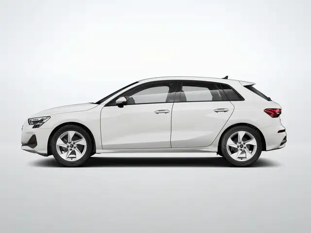 Audi A3 view 3
