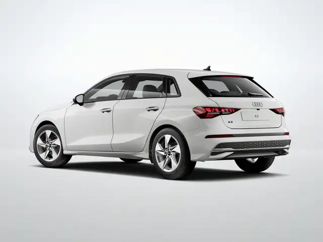 Audi A3 view 5