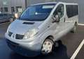 Renault Trafic II Combi Phase 2 L1H1 9 places 2.0 dCi 16V Combi court 90 cv Grau - thumbnail 2