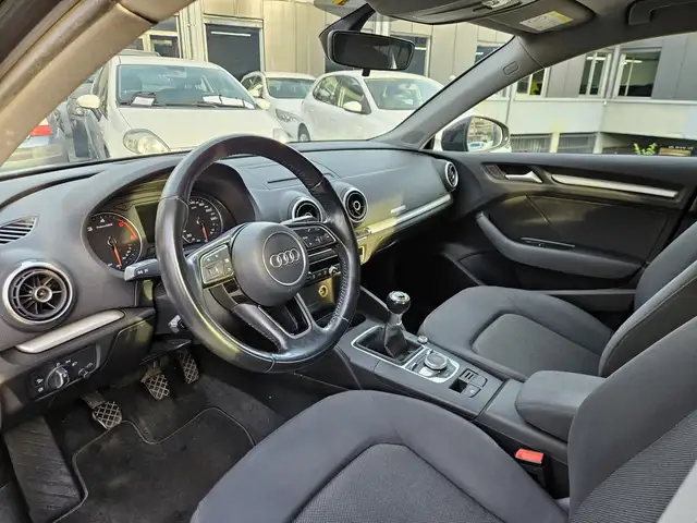 Audi A3 view 6