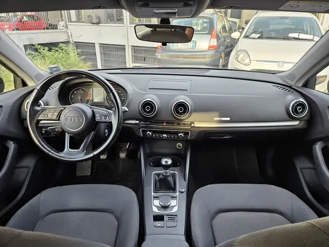 Audi A3 view 9