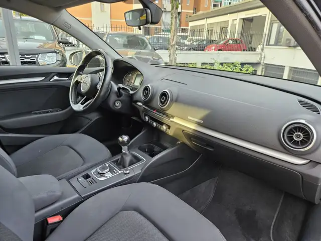 Audi A3 view 10