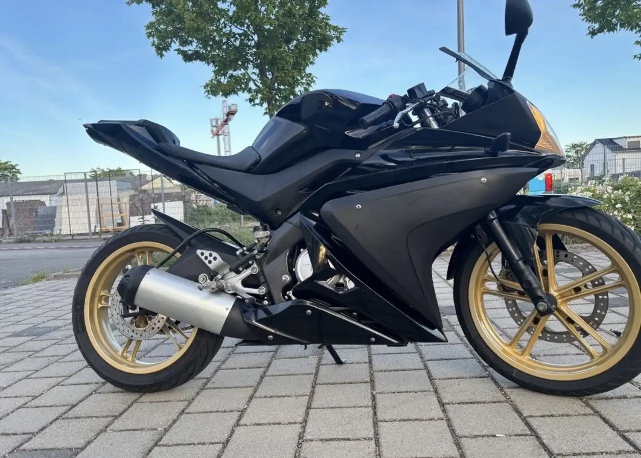 Yamaha YZF-R125
