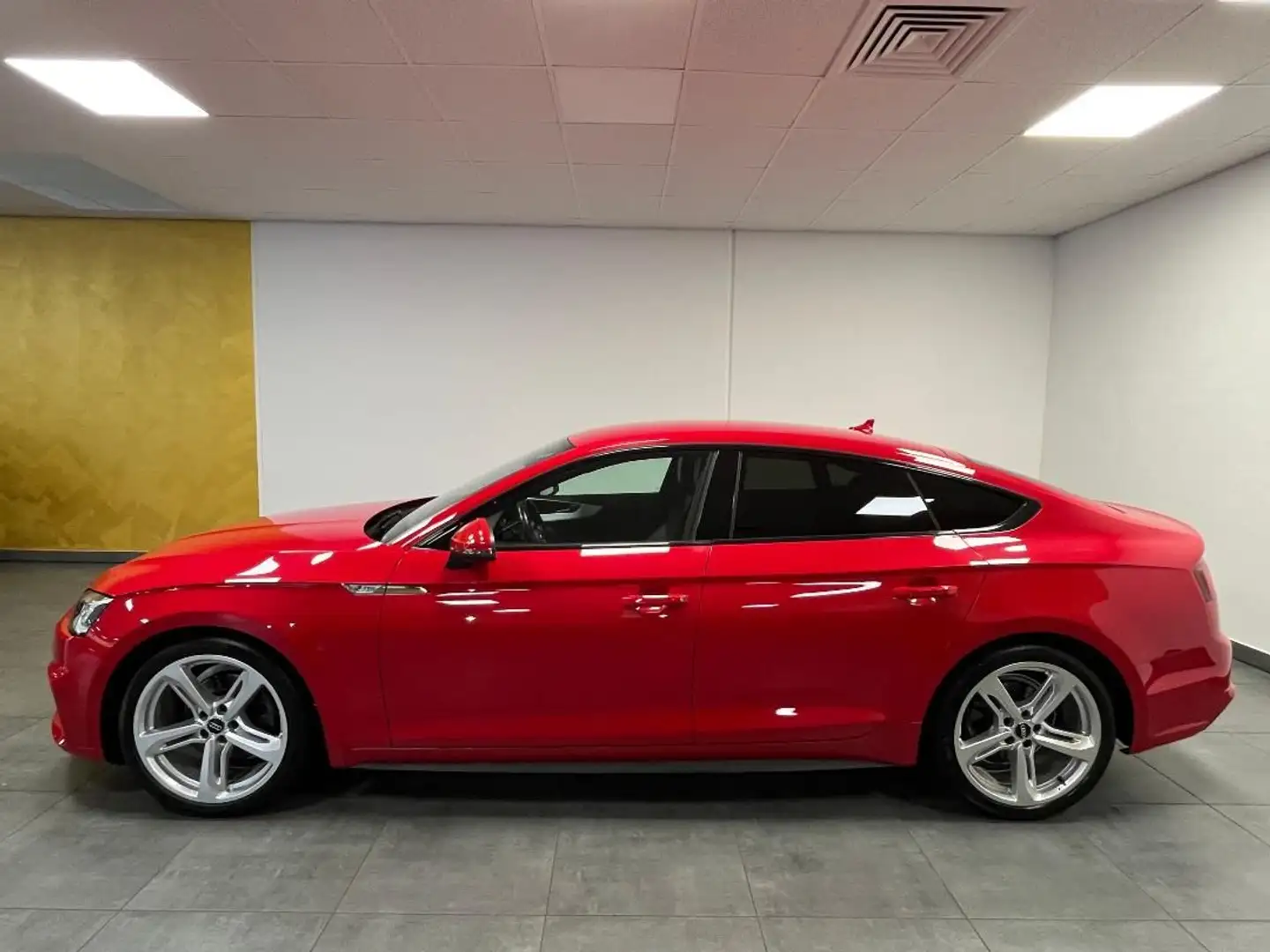 Audi A5 Sportback S line 2.0 TSI S-tronic, 19",LED,Na Rot - 2