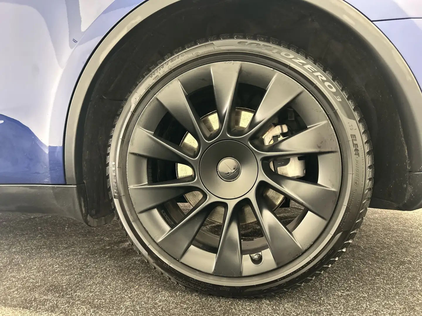 Tesla Model Y Long Range AWD 75 kWh | 20" Zwarte Turbine Velgen Bleu - 2