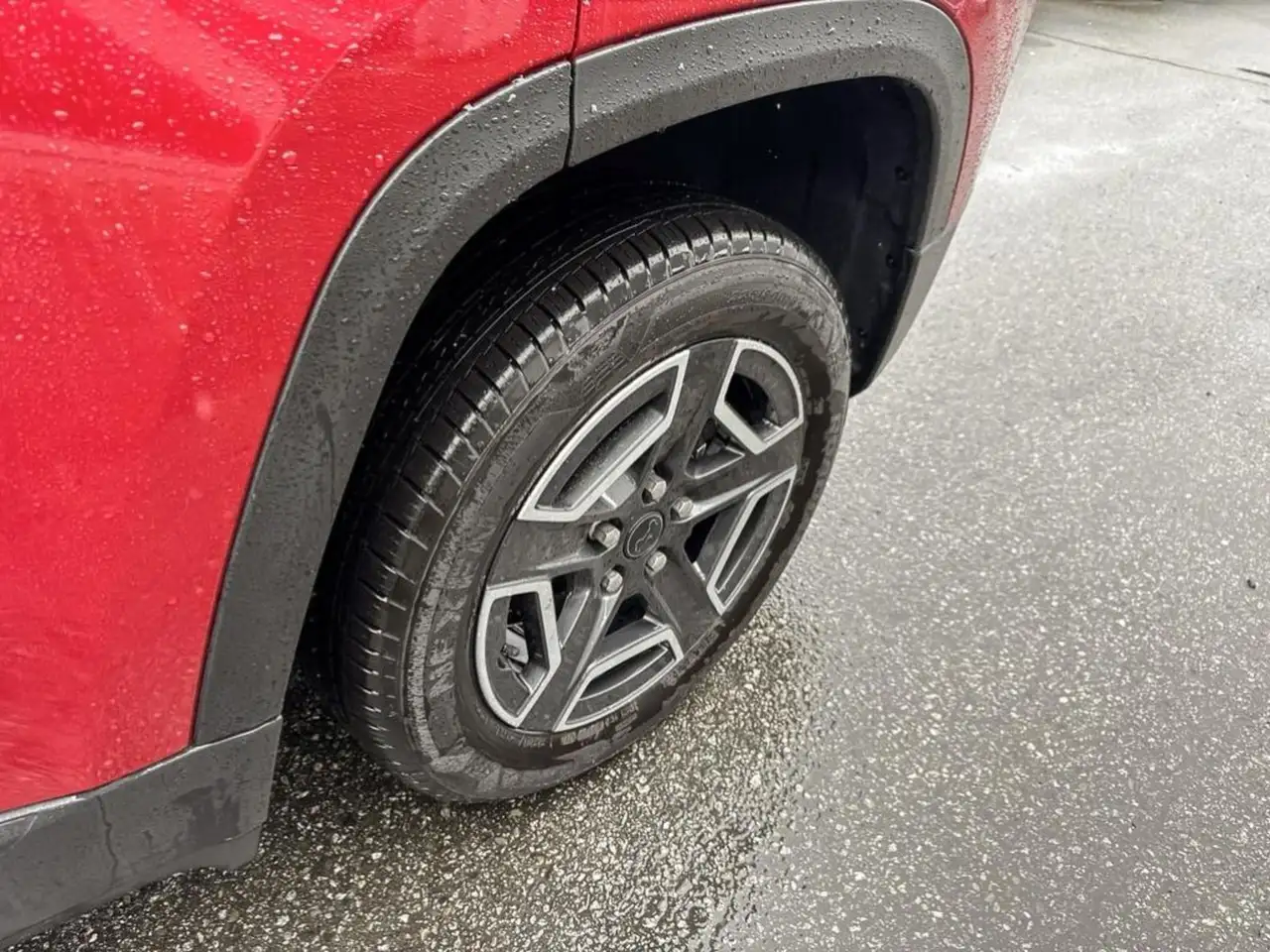 Jeep Cherokee снимка Jeep Cherokee