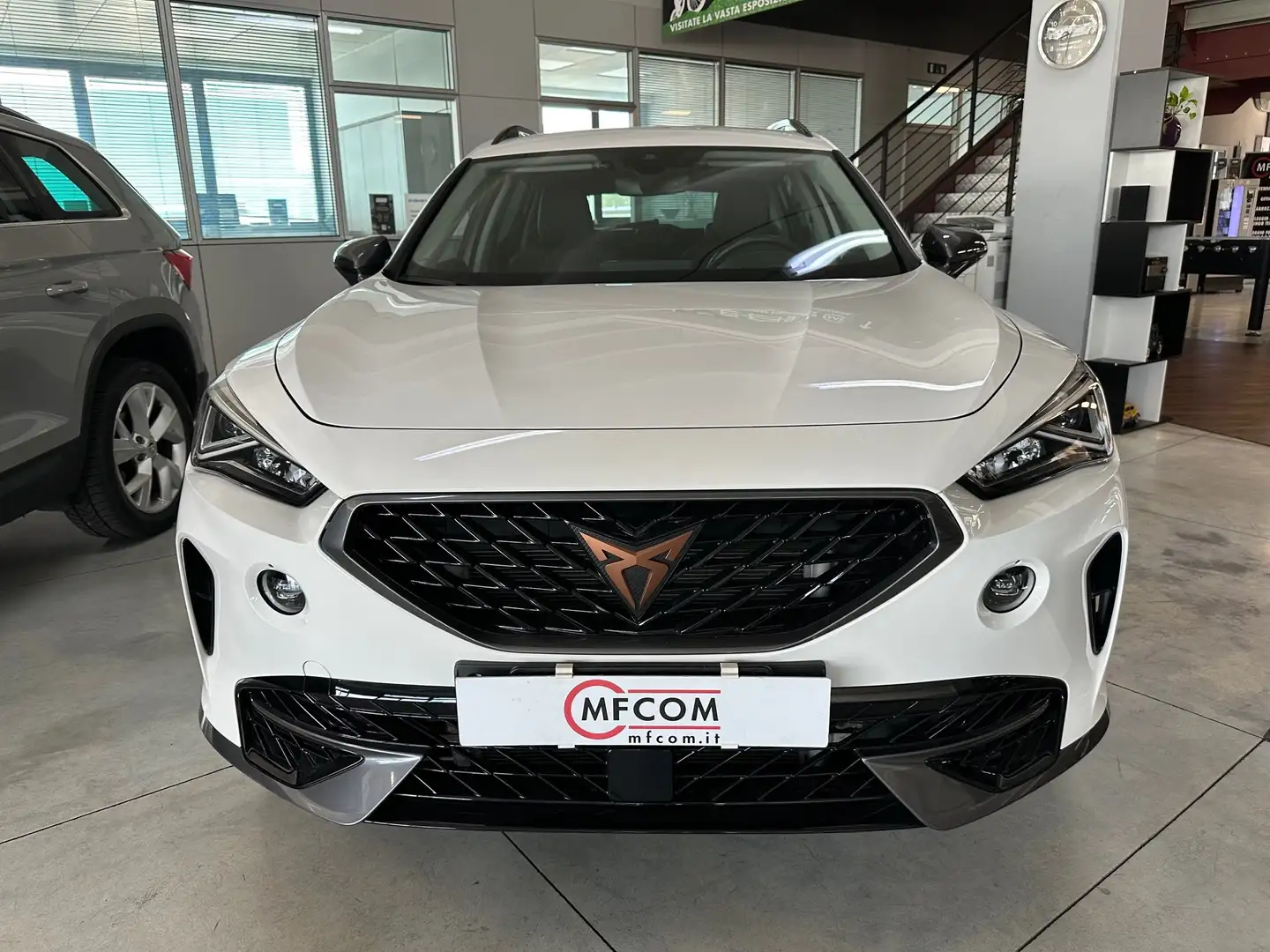 CUPRA Formentor 1.4 e-hybrid Priority 204cv dsg Blanc - 2