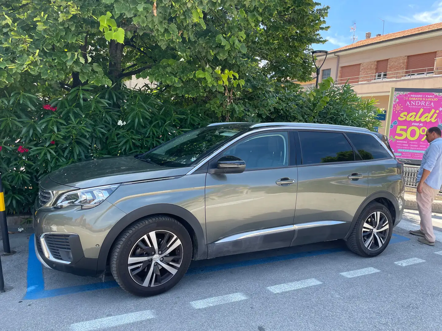 Peugeot 5008 5008 II 2016 1.6 bluehdi Business allure Grigio - 1