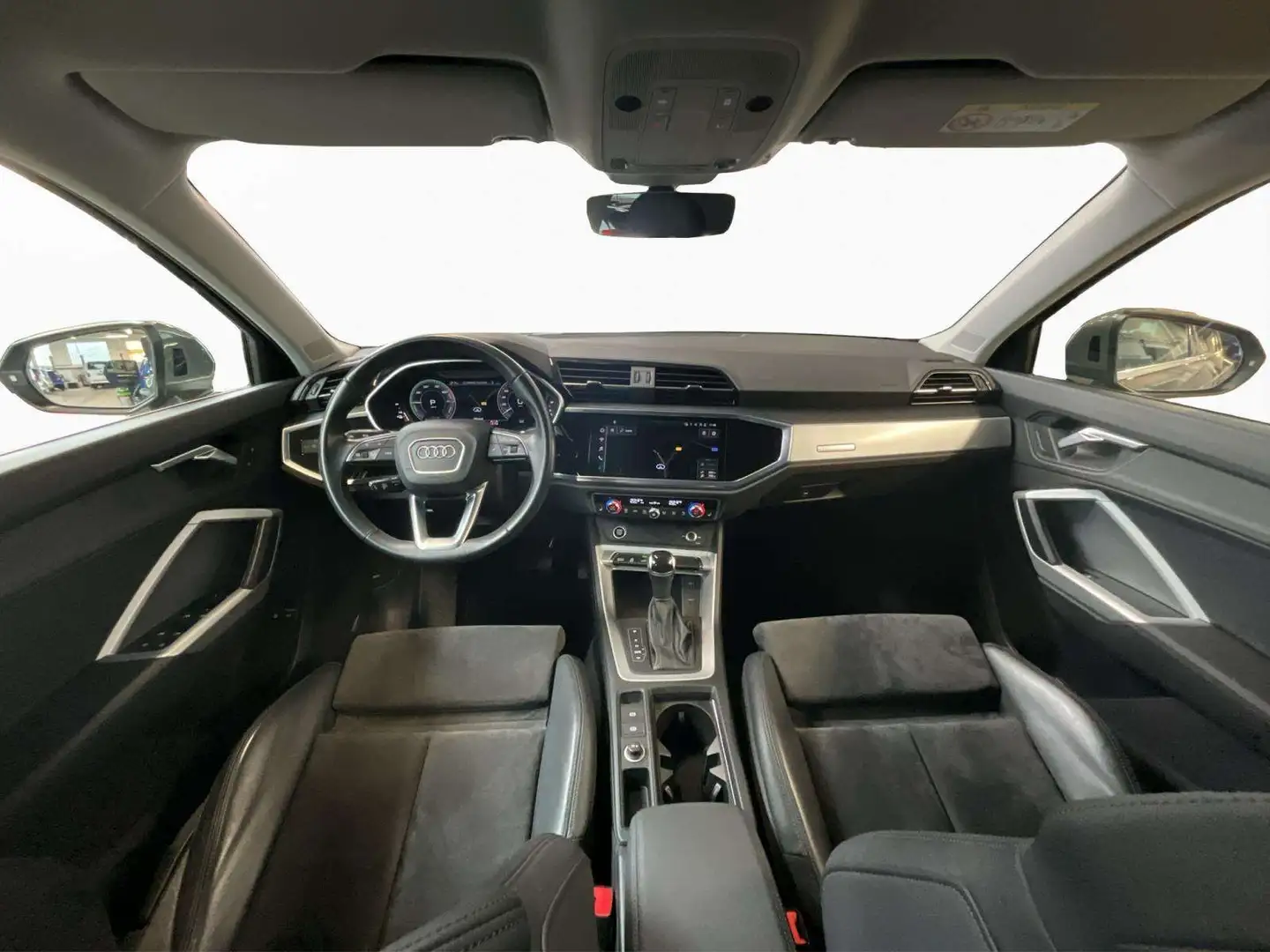 Audi Q3 S-line+45TFSI+S-Tronic+PHEV Gris - 2
