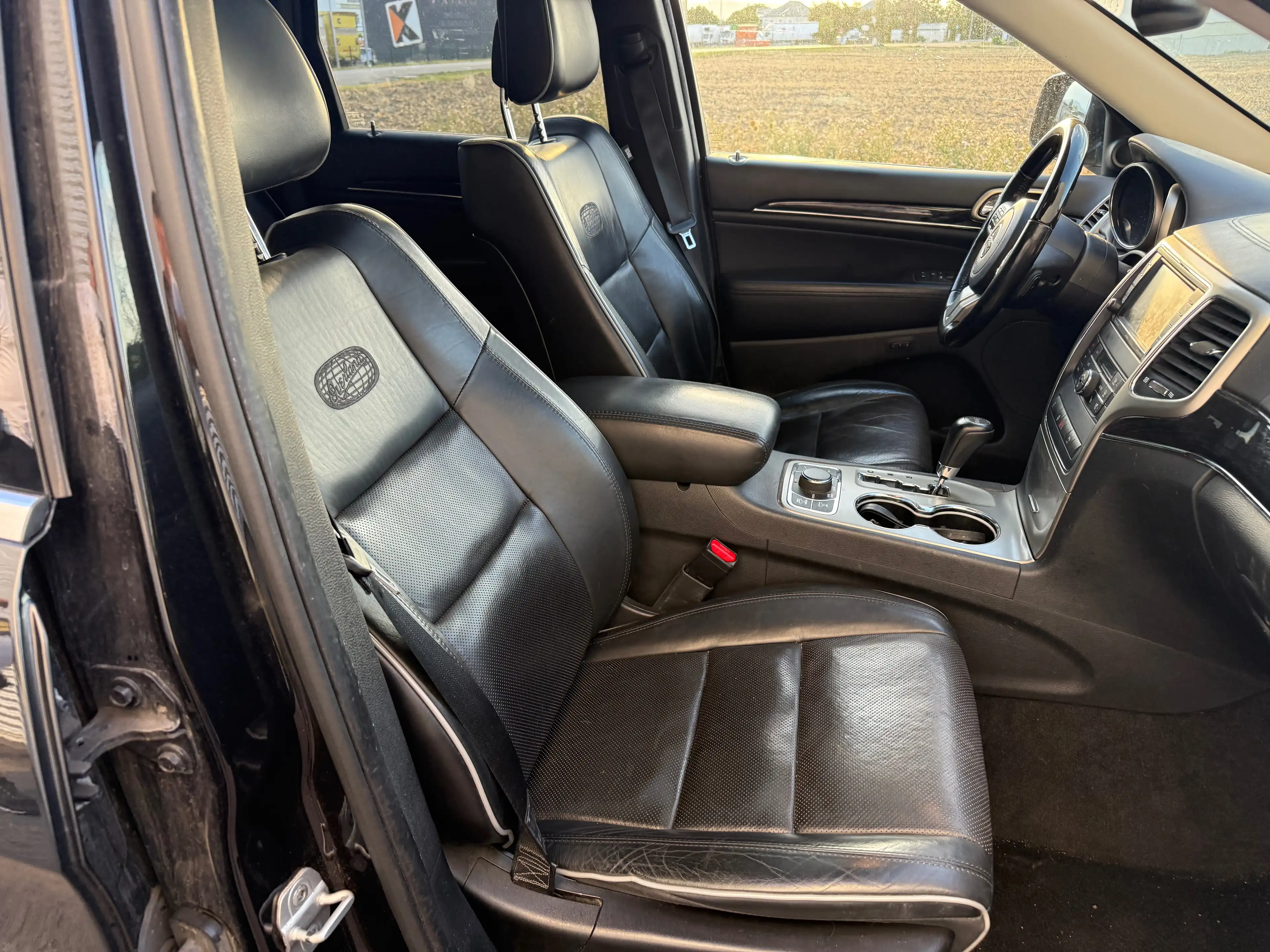 Jeep Grand Cherokee 3,0 Overland CRD ID:68 — photo 9
