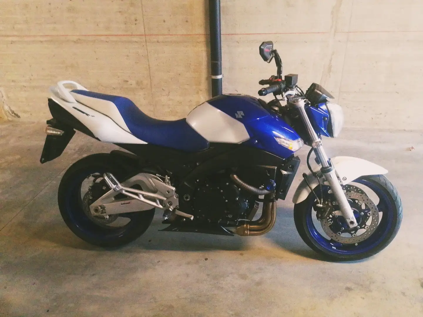 Suzuki GSR 600 2 Albastru - 1